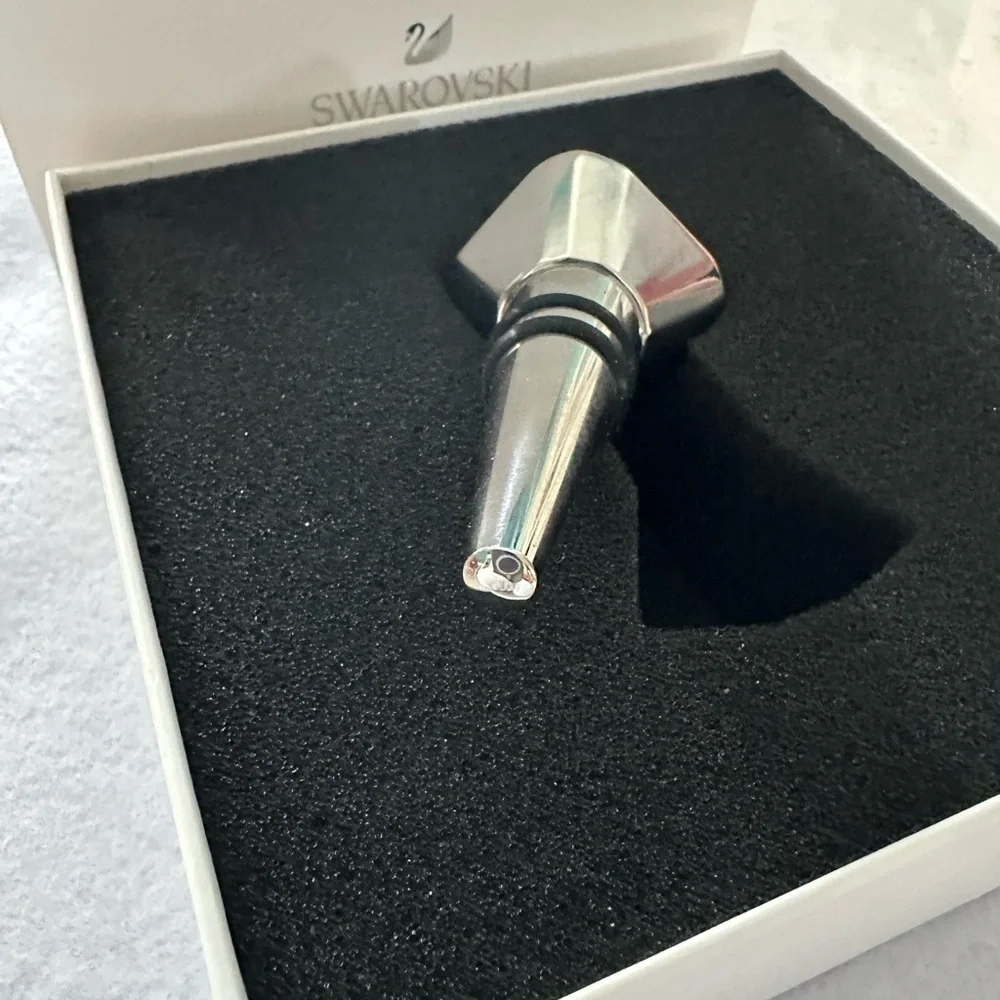 Swarovski Crystal Bottle Stopper